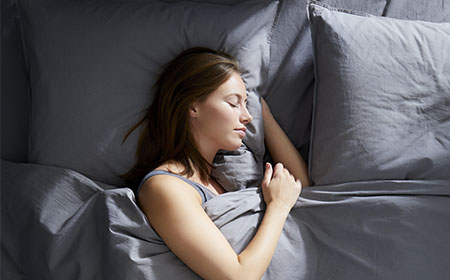 Kako spavati bolje tokom toplih ljetnih noći