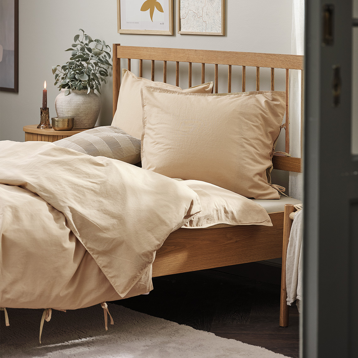 Posteljina od ispranog pamuka, koja uključuje navlake za jorgane i jastučnice