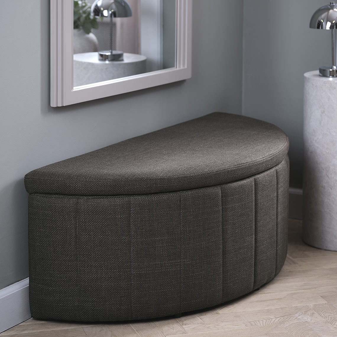 Tamna klupa za hodnik